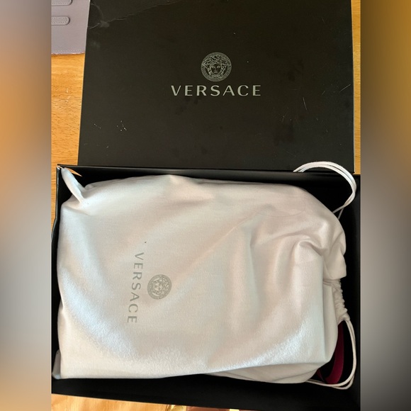 OPEN TO OFFERS!! VERSACE TRANSPARENT CLUTCH!!! - Picture 5 of 5